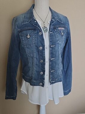 Huson Jeans Signature Jean Jacket Medium Wash Denim Fitted EUC - M (Fits Small)
